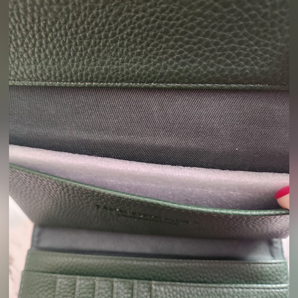 Green And Gold Leather Bow Bag **Please Read Discription** - Picture 6 of 8